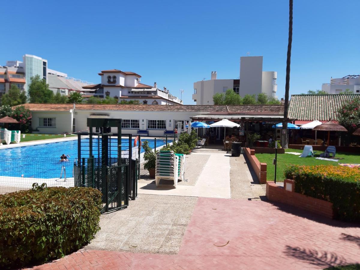 Apartamento Carihuela Playa Torremolinos Exterior foto